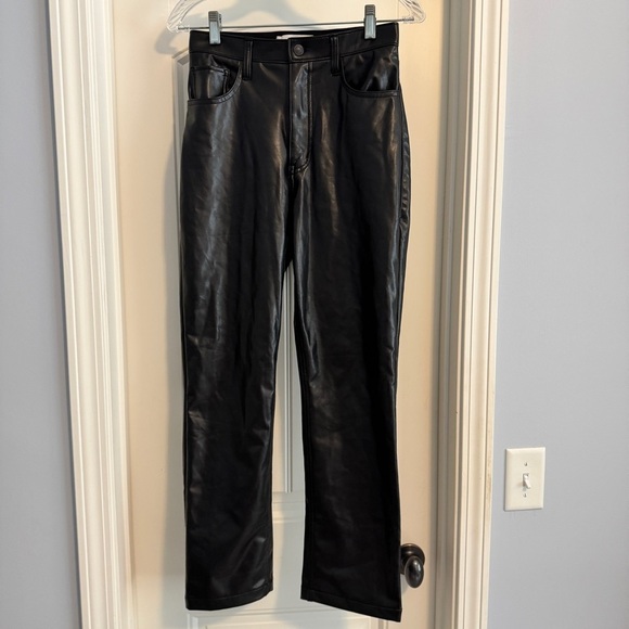 Abercrombie 26 / 2 90’s Straight Ultra High Rise Curve Love Pants Faux Leather - Picture 2 of 9